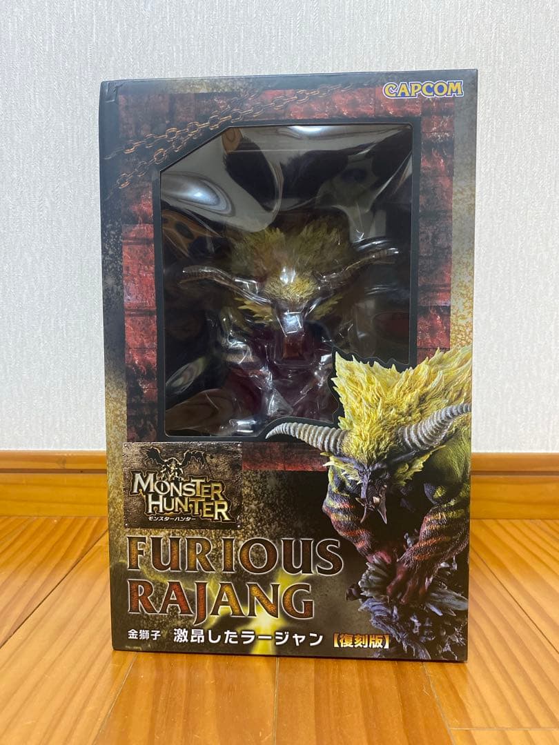 CFB クリエイターズモデル 金獅子 激昂ラージャン フィギュア