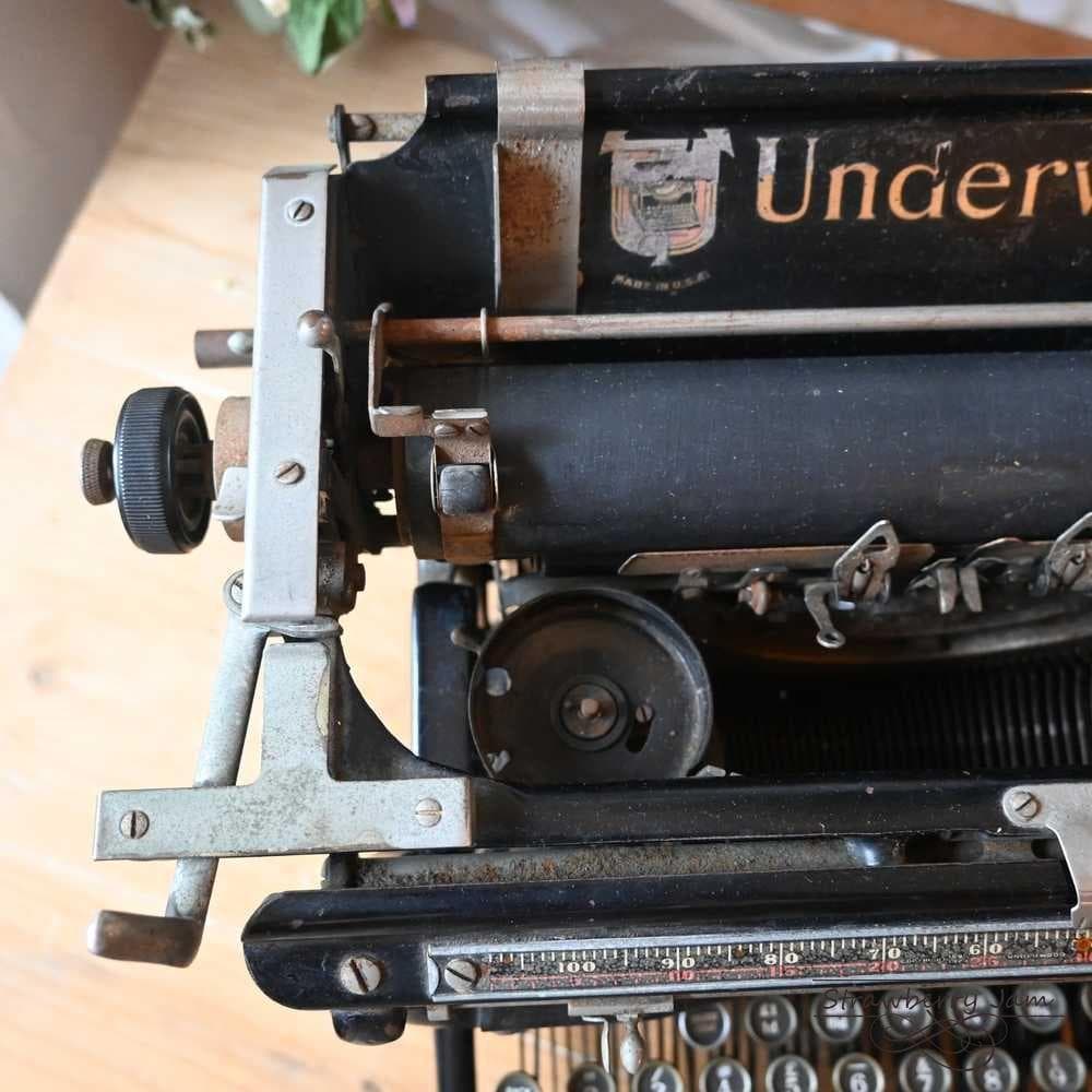 L3705-20 英国アンティーク UNDERWOOD タイプライター 店舗什器 - メルカリ