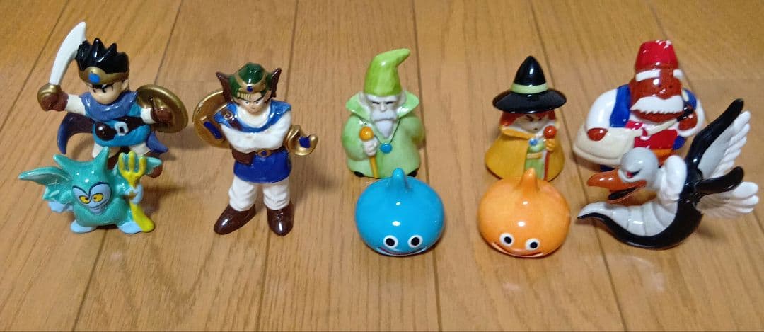ドラゴンクエスト 陶器人形 9体セット - メルカリ