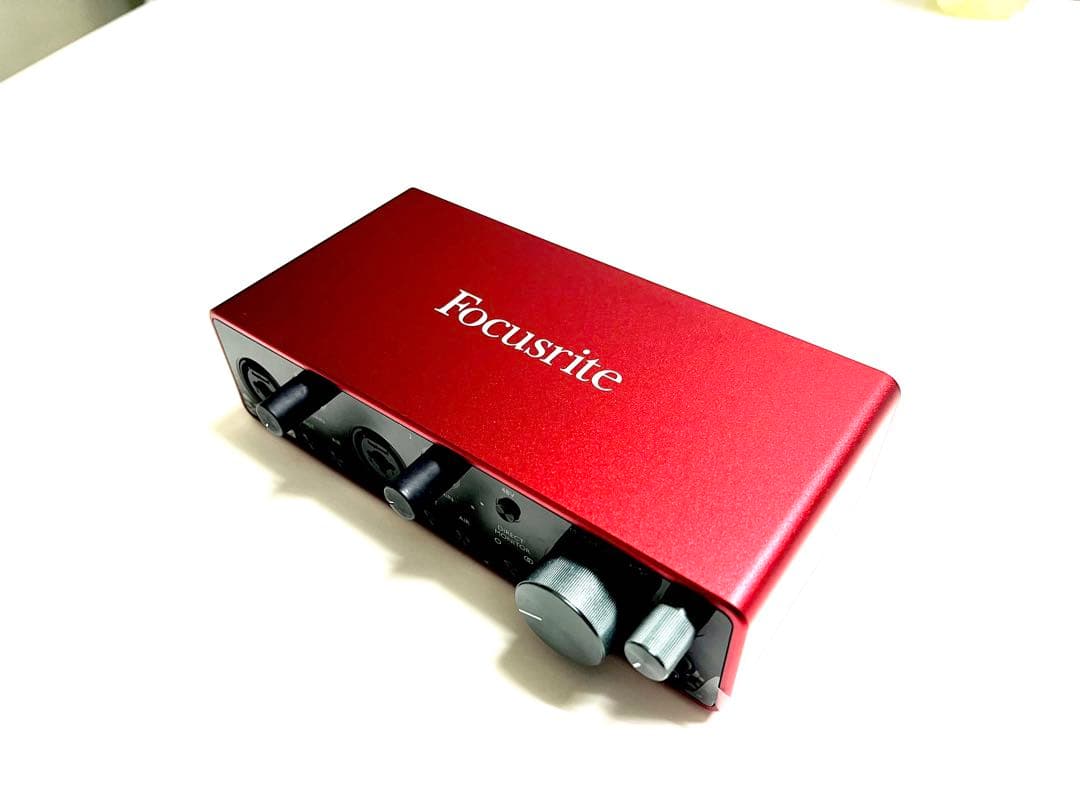 Focusrite Scarlett 2i2 (第3世代)