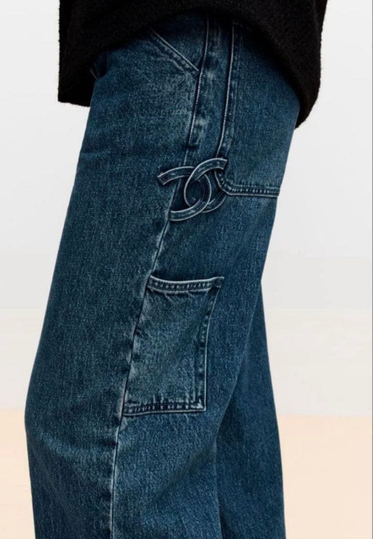 26P CHANEL シャネル　デニム　34 希少品　ジーンズ　ジェニ着用 BLACKPINK ジェニーが飾る、シャネルの2025-26年秋冬プレコレクション