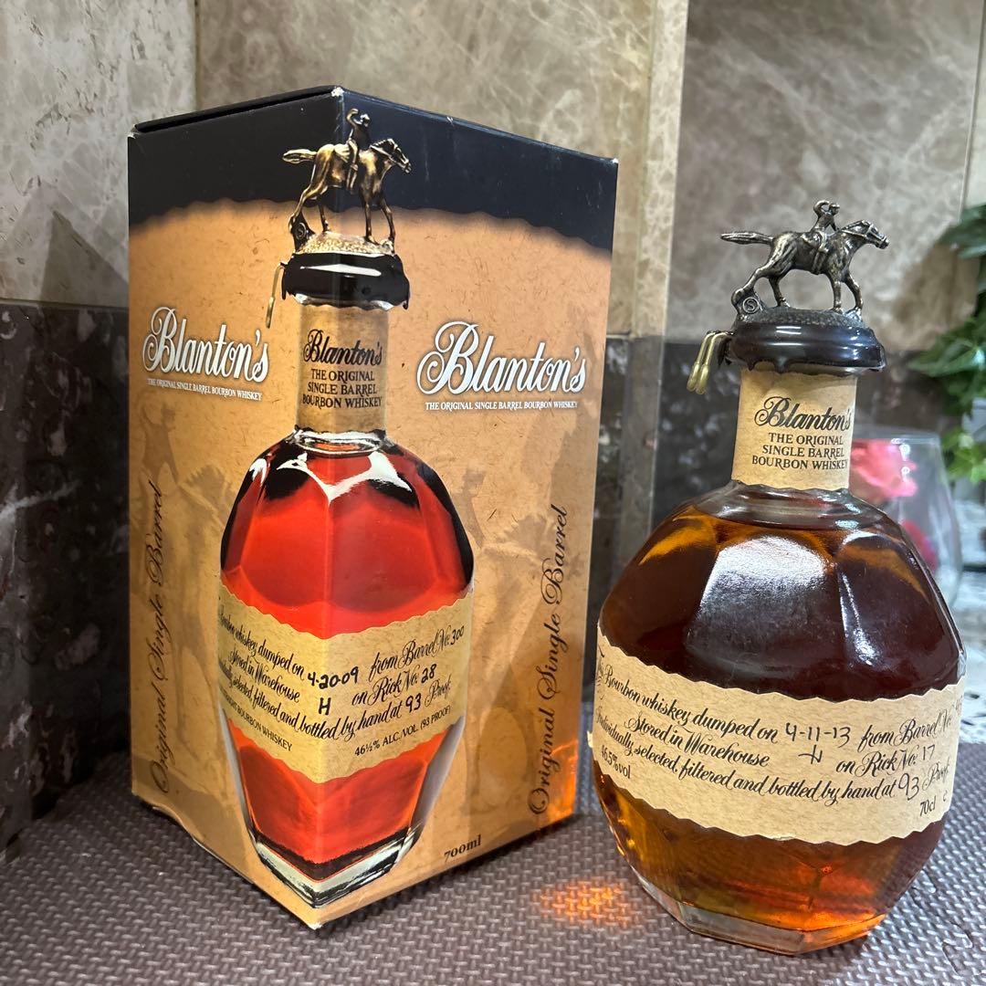 専用 Blanton's ブラントン バーボンウイスキー - メルカリ