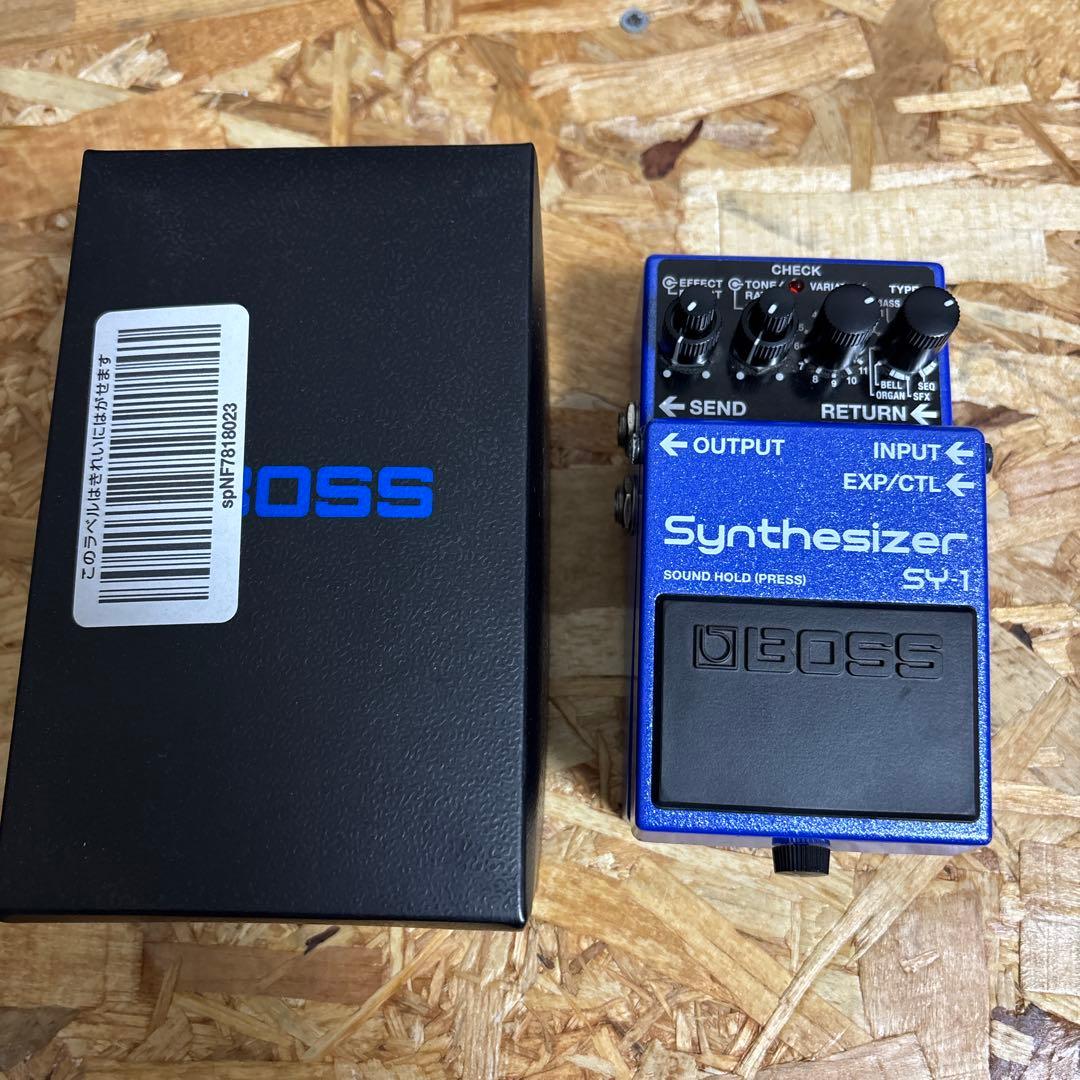BOSS SY-1 シンセサイザーエフェクター BOSS SY-1 Synthesizer - ポリフォニック対応。コンパクトながら充実