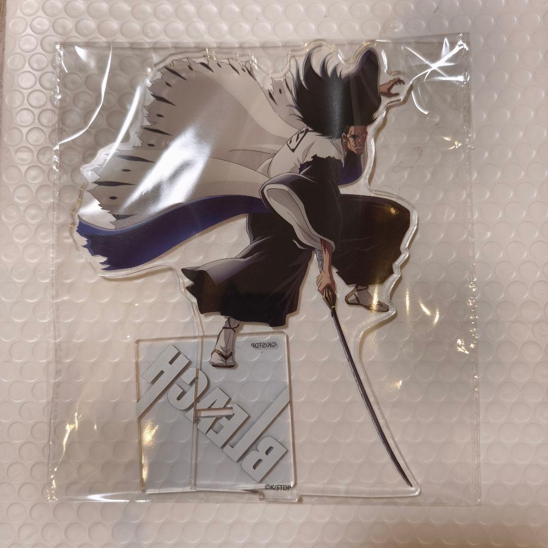 BLEACH 千年血戦篇 アクリルスタンド 更木剣八 - メルカリ