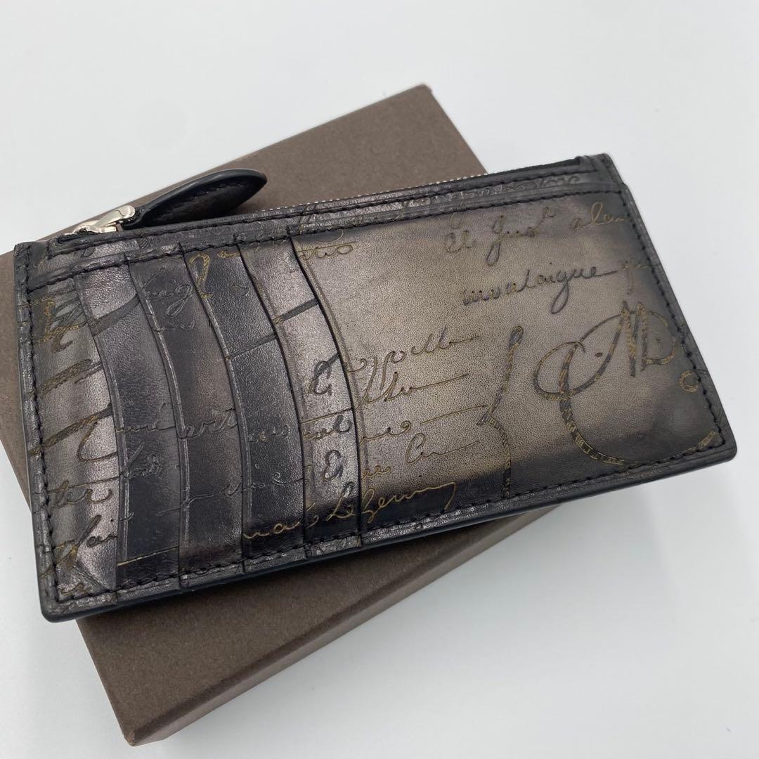 ！新品同然！　ベルルッティ　財布　パスケース　リング付き　26AA