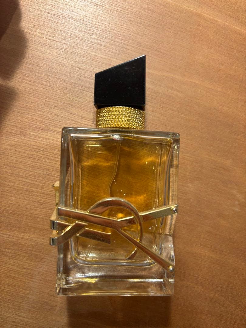 Yves Saint Laurent ユニセックス香水 50ml