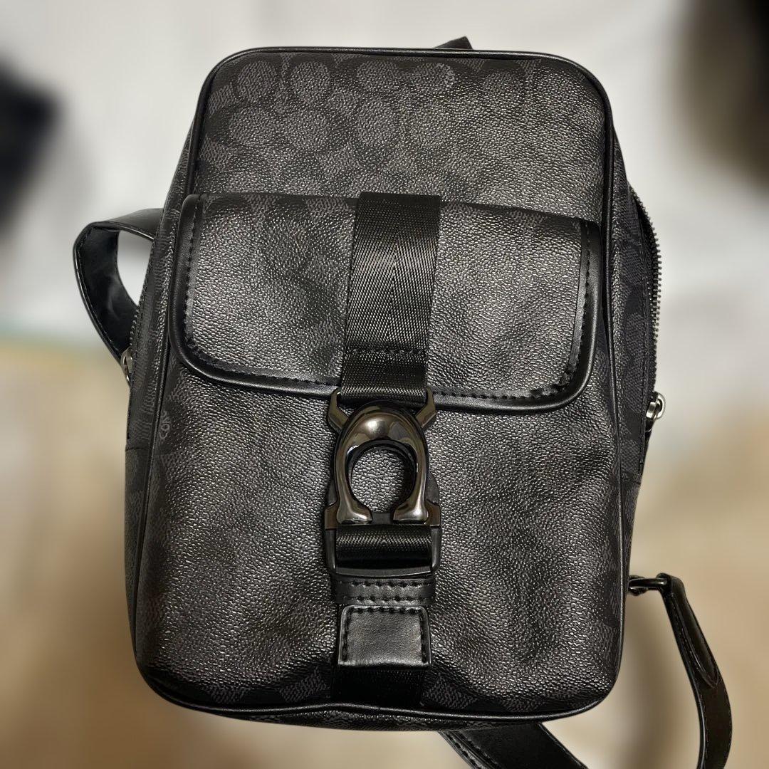 コーチ　ボディバック