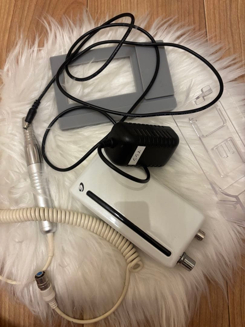 SHAREYDVA シャレドワ ネイルマシーン KEVIN （ケビン）