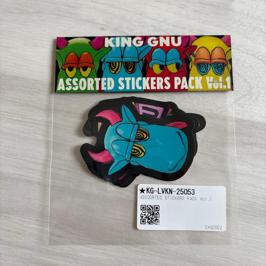 King Gnu 2025ステッカー キングヌーシール - メルカリ