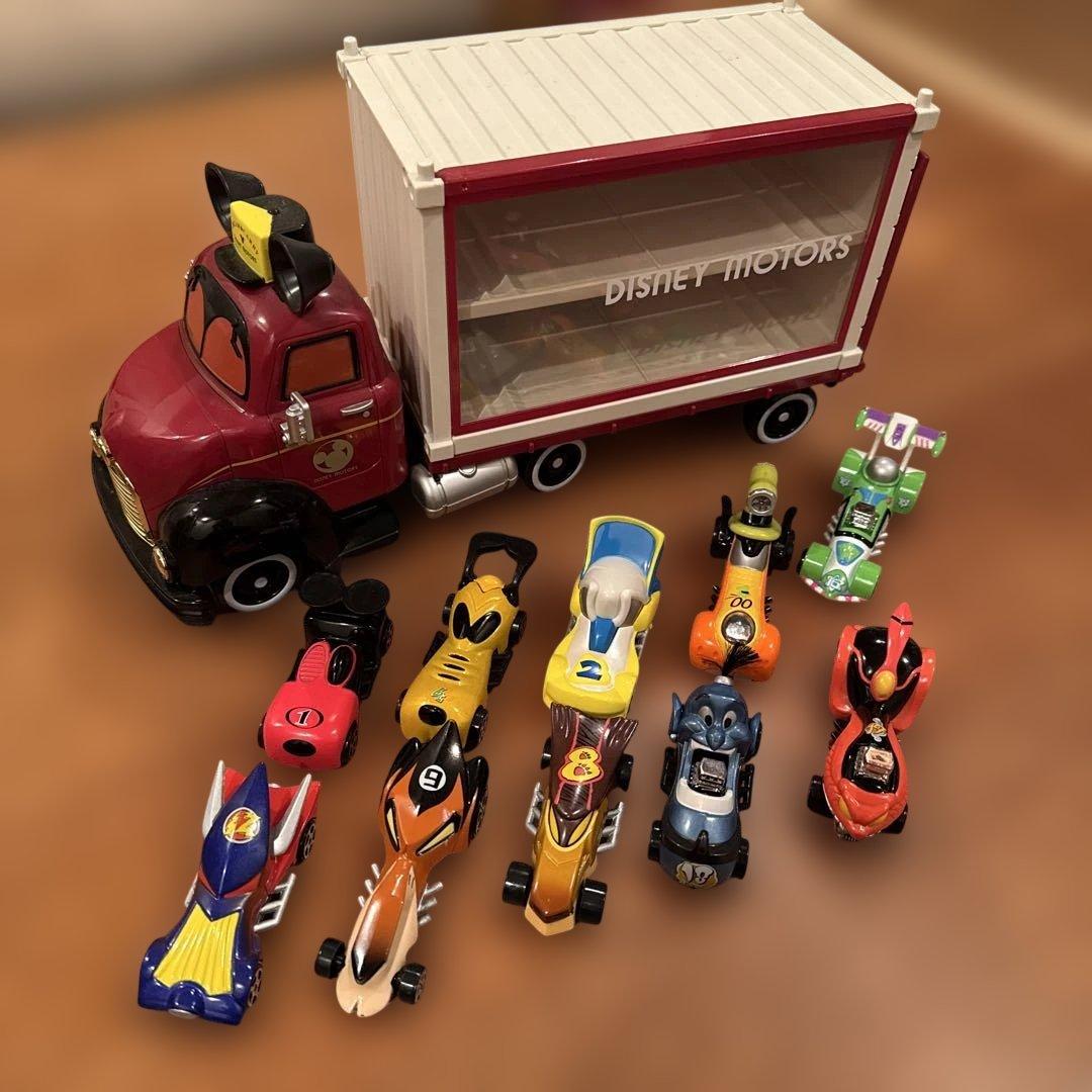 ディズニー　ミニカーセット