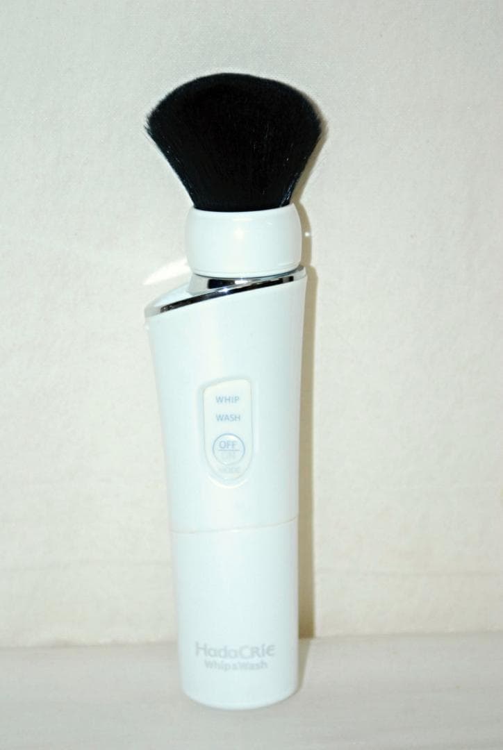 日立 濃密泡洗顔 ハダクリエ ホイップ&ウォッシュ 熊野筆 WB-K801 W