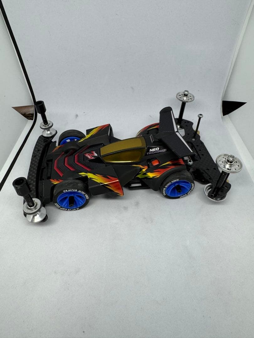 期間限定価格 ミニ四駆 ネオトライダガーzmcカーボンスペシャル B-MAX