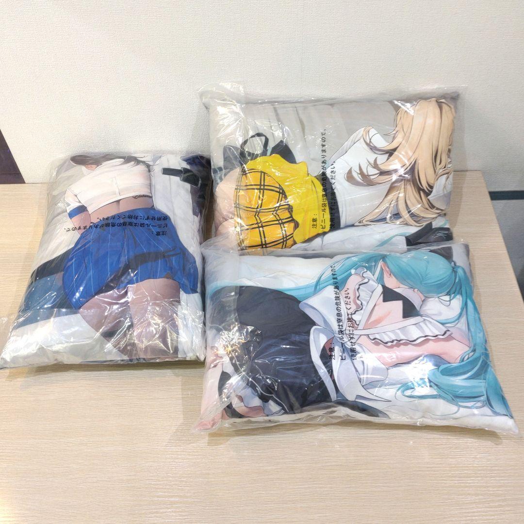 一番くじ 勝利の女神 NIKKE ニケ D賞 寝転がりビジュアルクッション全