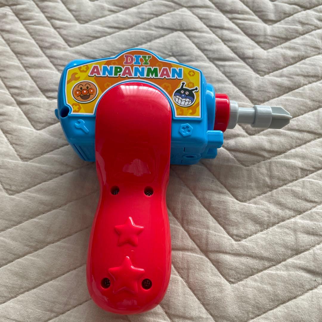 アンパンマン 飛行機型組み立ておもちゃ - メルカリ