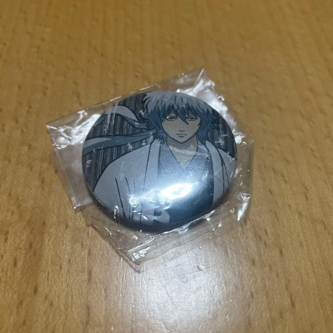 【新品未開封】銀魂　缶バッジ 坂田銀時 白夜叉 非売品 銀魂 坂田銀時 白夜叉 一番カフェ 宇宙一かっこいい男達 缶バッジ