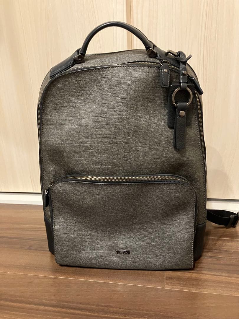 TUMI グレー リュック・バックパック