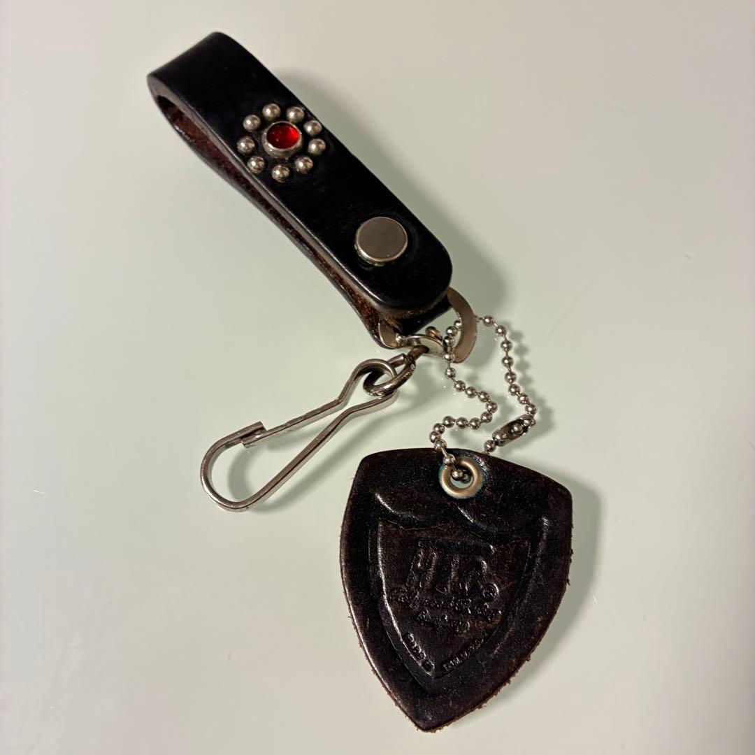 わ*ん様 HTC キーホルダー フラワー スタッズ ラインストーン レッド