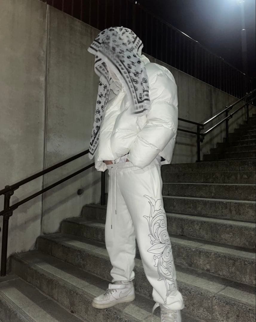 yvng patra Grave of slimes セットアップ 白 M - メルカリ