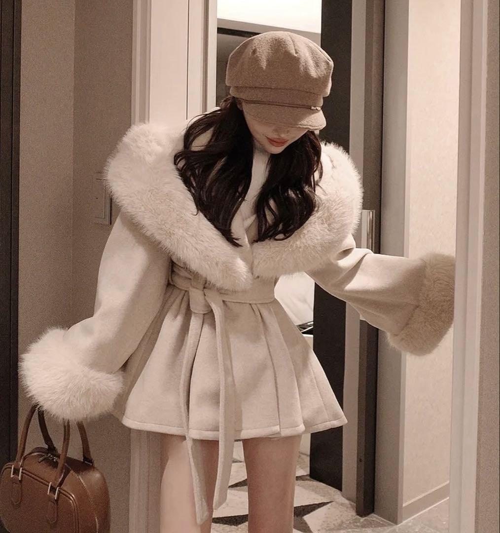 Darich ダーリッチ　ウエストベルトプリンセスラインコート　ベージュ　BEG