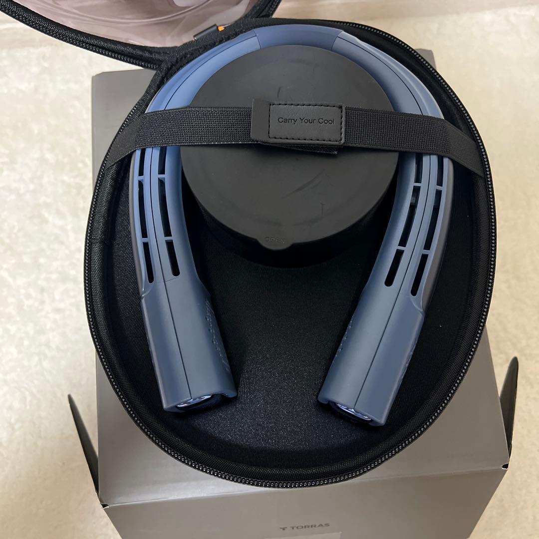 TORRAS COOLIFY 2ネックエアコン.（中古新品.未使用 ） 新品未使用TORRAS ネッククーラー Coolify ホワイトFSFA20の通販 by