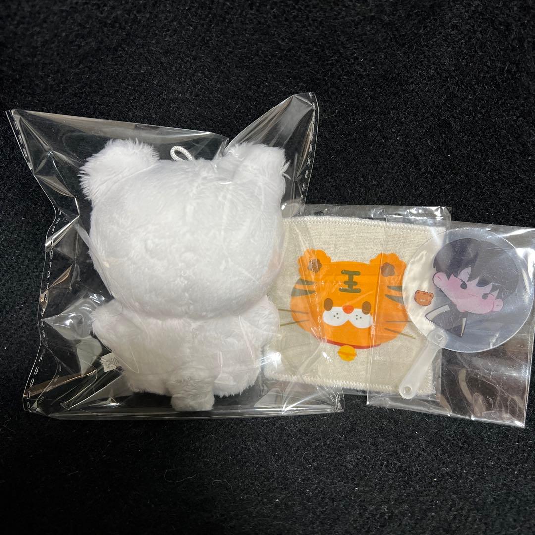 ホシ ぬいぐるみ マスター 10cm 新品 セブチ seventeen - メルカリ