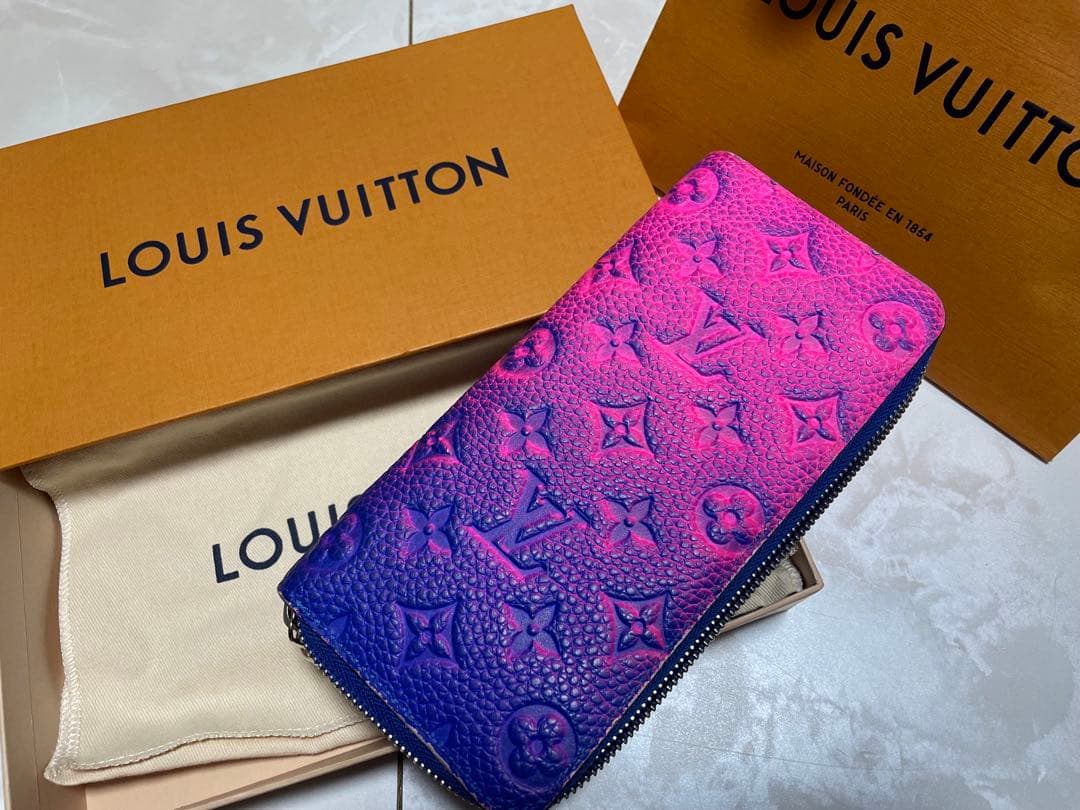 いいもの安く　LOUIS VUITTON 長財布　モノグラム