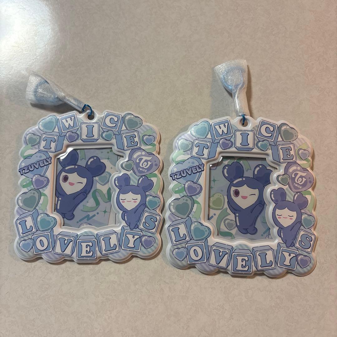 TWICE ツウィ、ツブリー カードホルダー - メルカリ