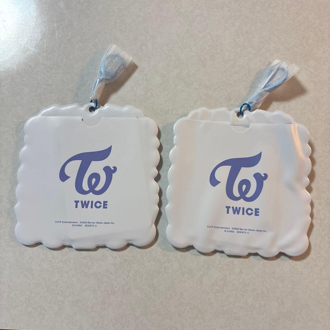 TWICE ツウィ、ツブリー カードホルダー - メルカリ