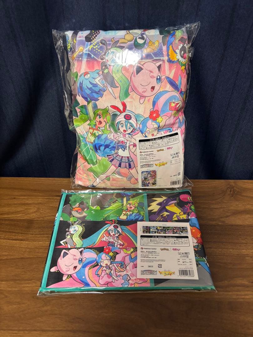 ポケミクのブランケットとマフラータオルのセット
