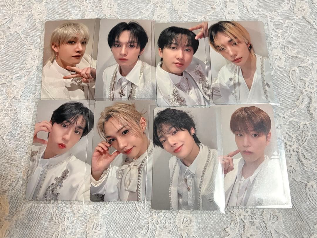 Straykids スキズ　オフイベ 関西 トレカ1/24 大阪 コンプ スキズ1/24オフイベ関西hollow会場限定8枚コンプセット インテックス