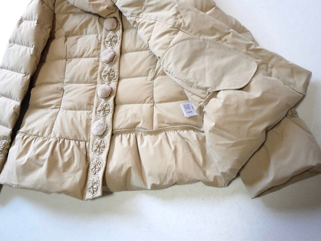 スーパービューティー レース ファーボンボン ダウンコート 40 - メルカリ