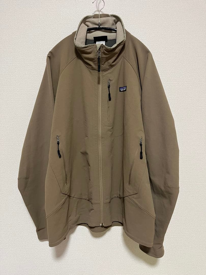 Patagonia ソフトジャケット ベージュ patagonia パタゴニア リツールジャケット メンズ｜SUNDAY MOUNTAIN