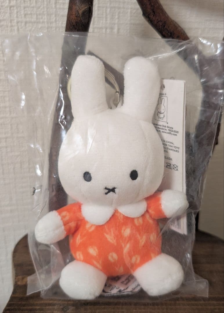 ☆新品未使用☆大阪関西万博限定ミッフィー　ぬいぐるみ　キーホルダー　希少品