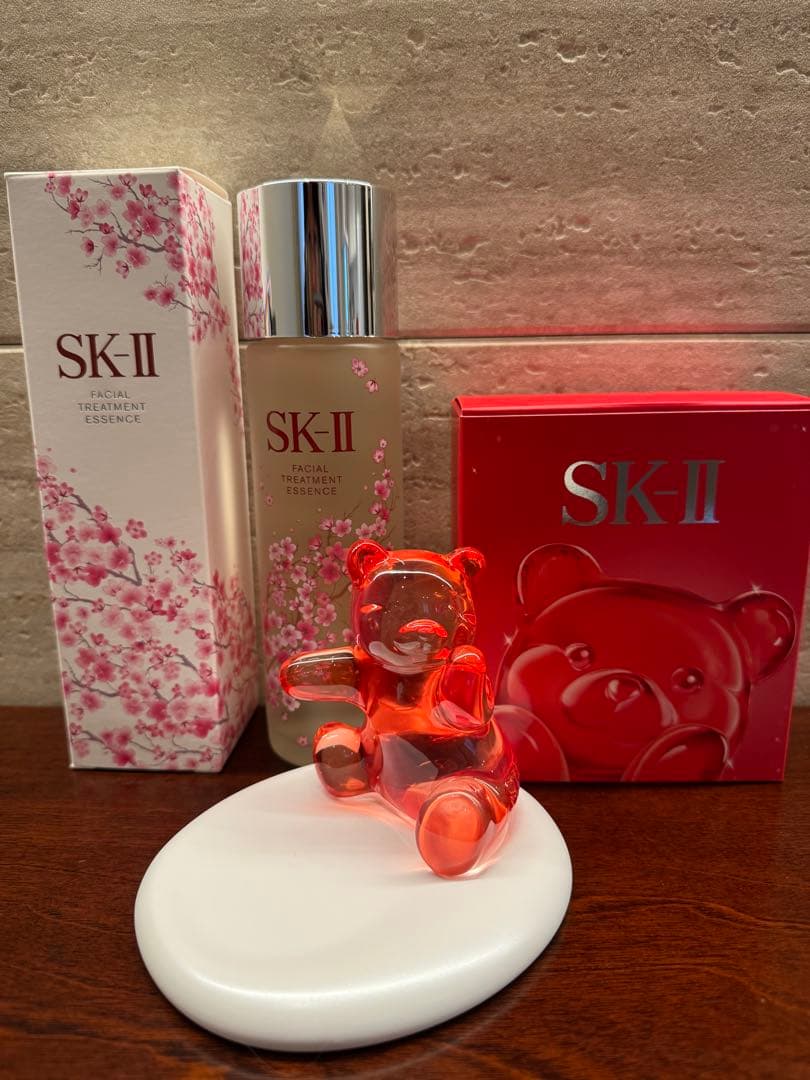 フェイシャルトリートメントエッセンス 230ml ➕　sk-II ベア小物入れ