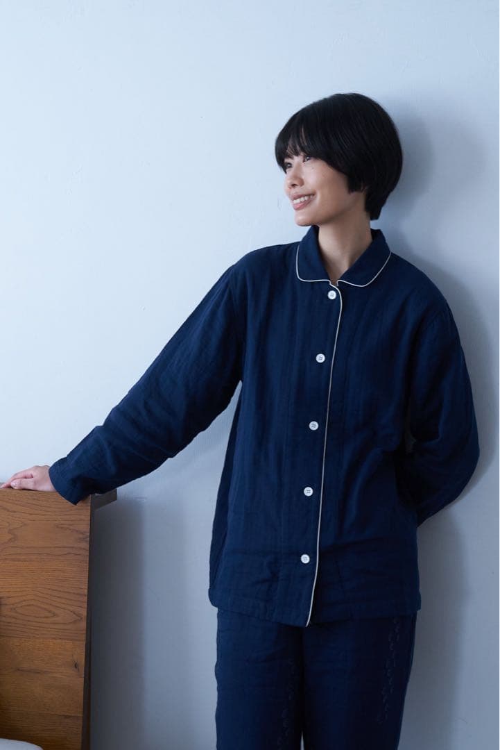 新品　正規品　レディースリライブネイビー パジャマMサイズ