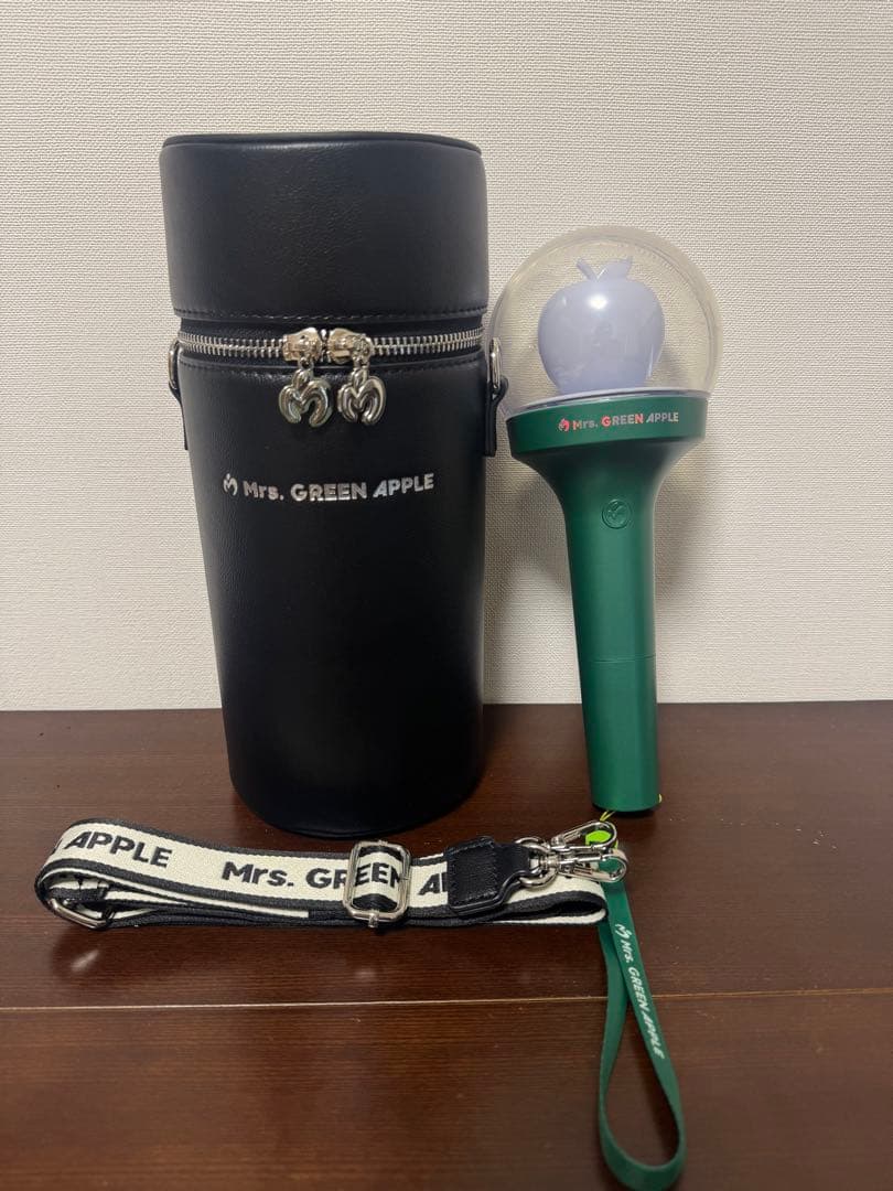 Mrs. GREEN APPLE ペンライト、ペンライトケースセット - メルカリ
