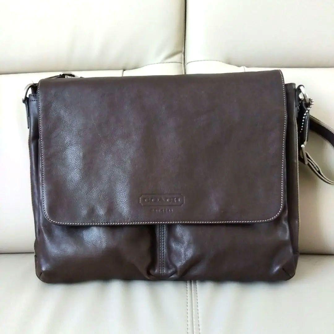 予約商品　コーチ COACH メッセンジャーバッグ ショルダービジネスバッグ
