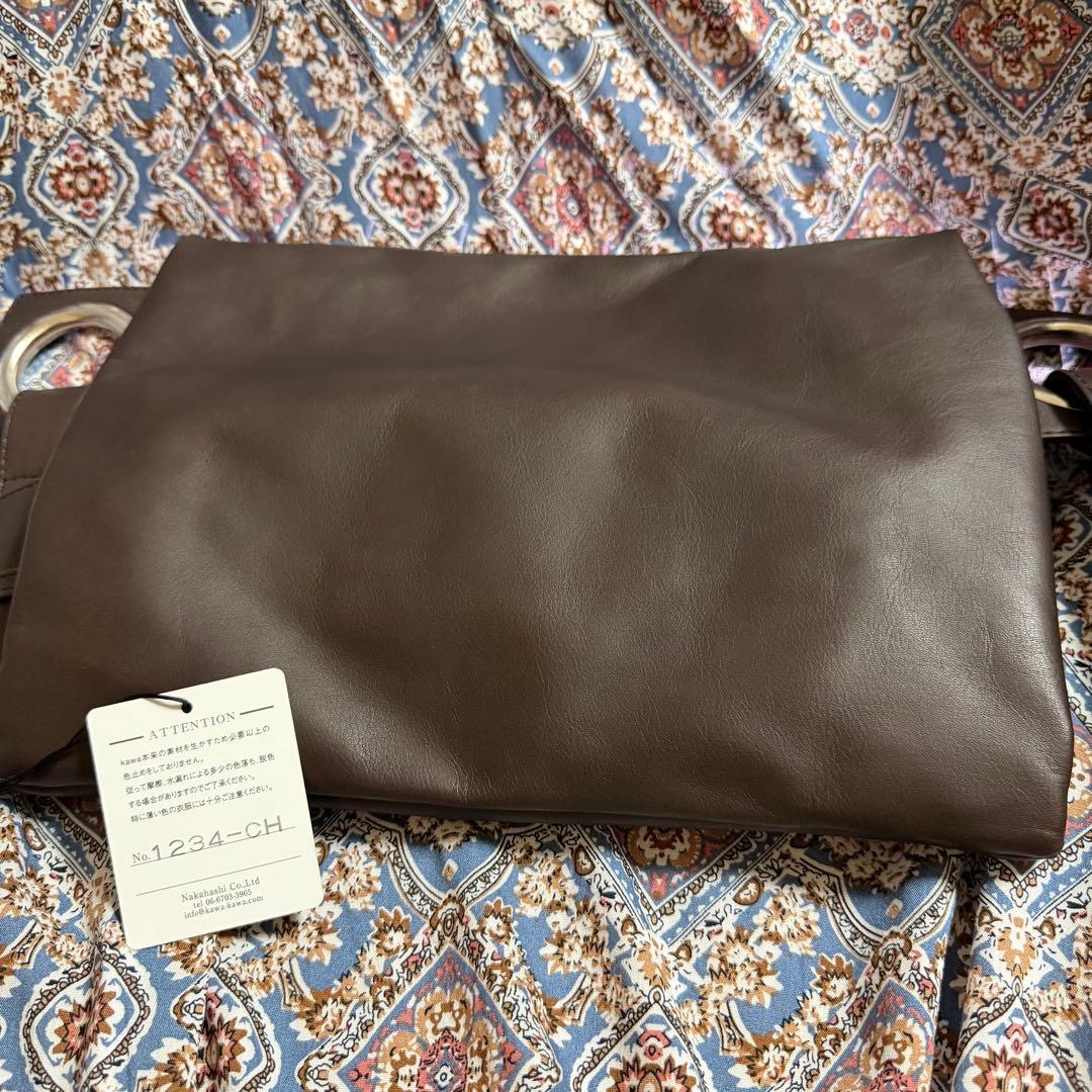 kawa-kawa カワカワ【hatome】ボディバッグMサイズ