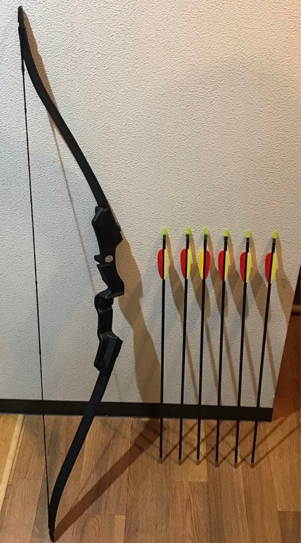 ManKung社製 弓と矢 6本セット RB007B 07170908_5f10ec00a1dcb.jpg