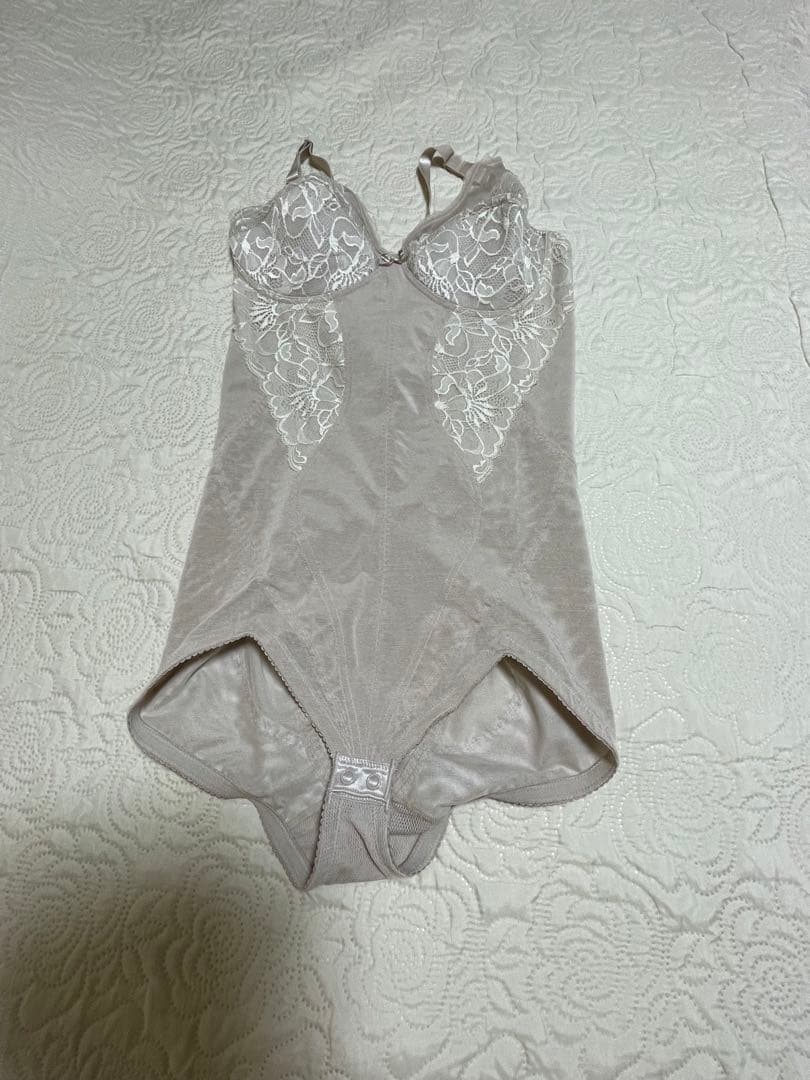 ダイアナ⭐︎補正下着ボディースーツ 2026年最新】ダイアナ下着 ボディースーツの人気アイテム - メルカリ