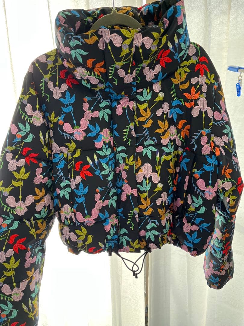 【美品】ROWLEY XY 花柄 クロップドジャケット クロップドジャケット【セットアップ着用可能】[品番：MKSW0059116