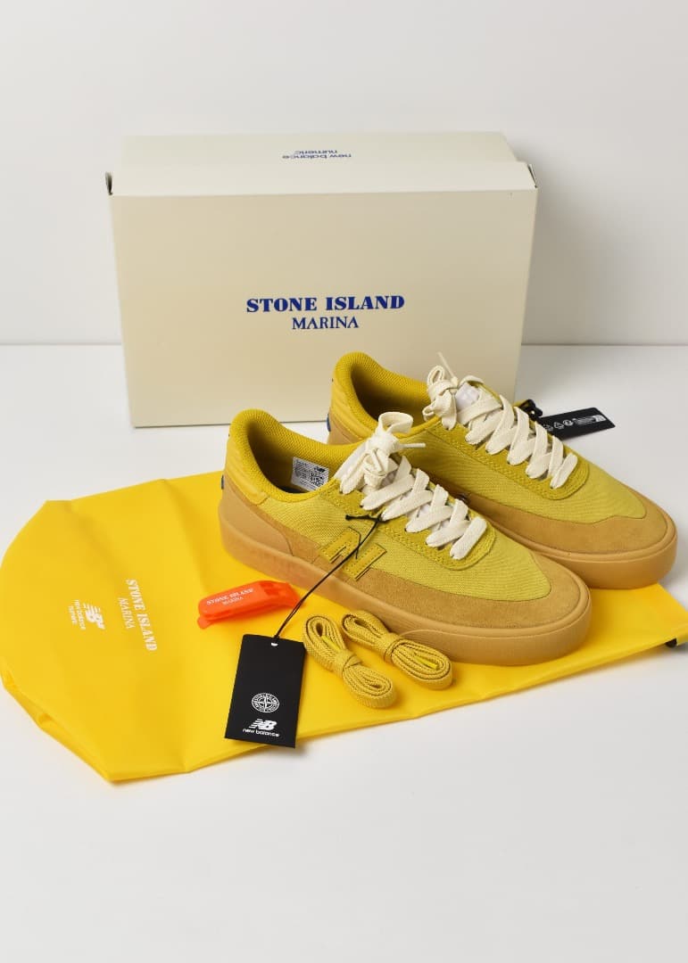 靴 New Balance X Stone  Numeric 272