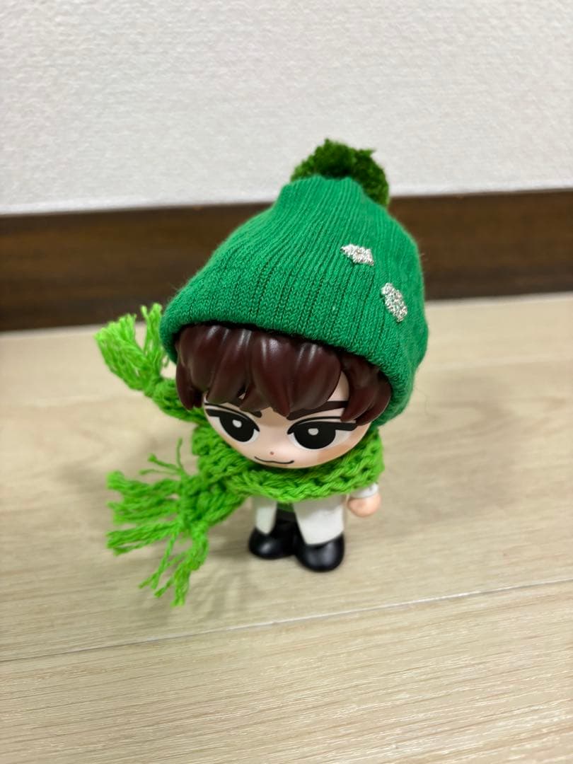 Snowman 阿部亮平ソフビ用 マフラーand帽子 - メルカリ