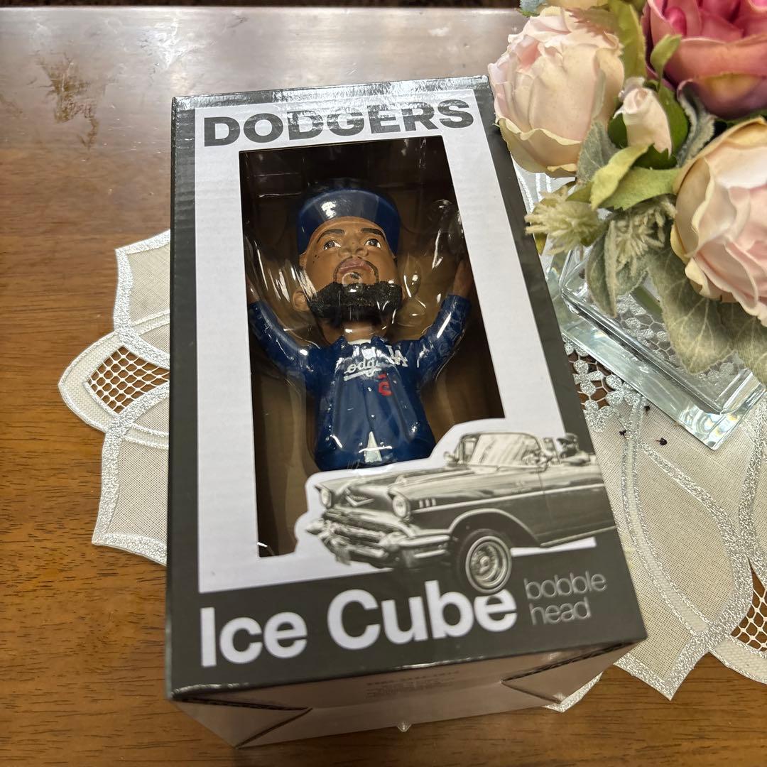 ＭＬＢドジャーススタジアムアイスキューブボブルヘッド人形 ICE CUBE アイスキューブ ボブルヘッド ドジャース【6/21限定品