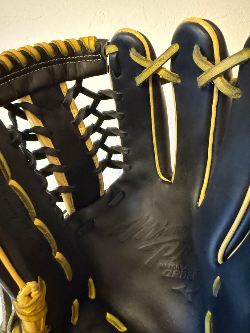 定価8万強】ミズノプロ 西川モデルオーダーグラブ 軟式 シャンパンイエロー