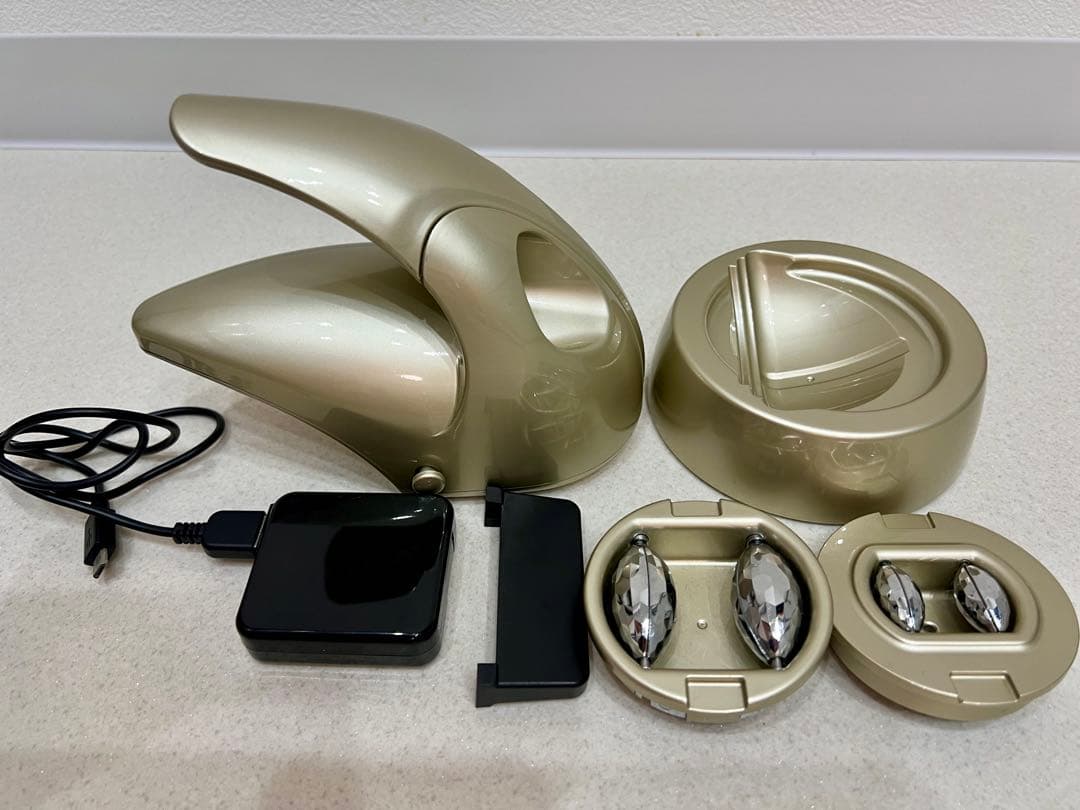 【美品】レセルボディ（L’ESSEL BODY）ボディケア美容機器　筋膜リリース