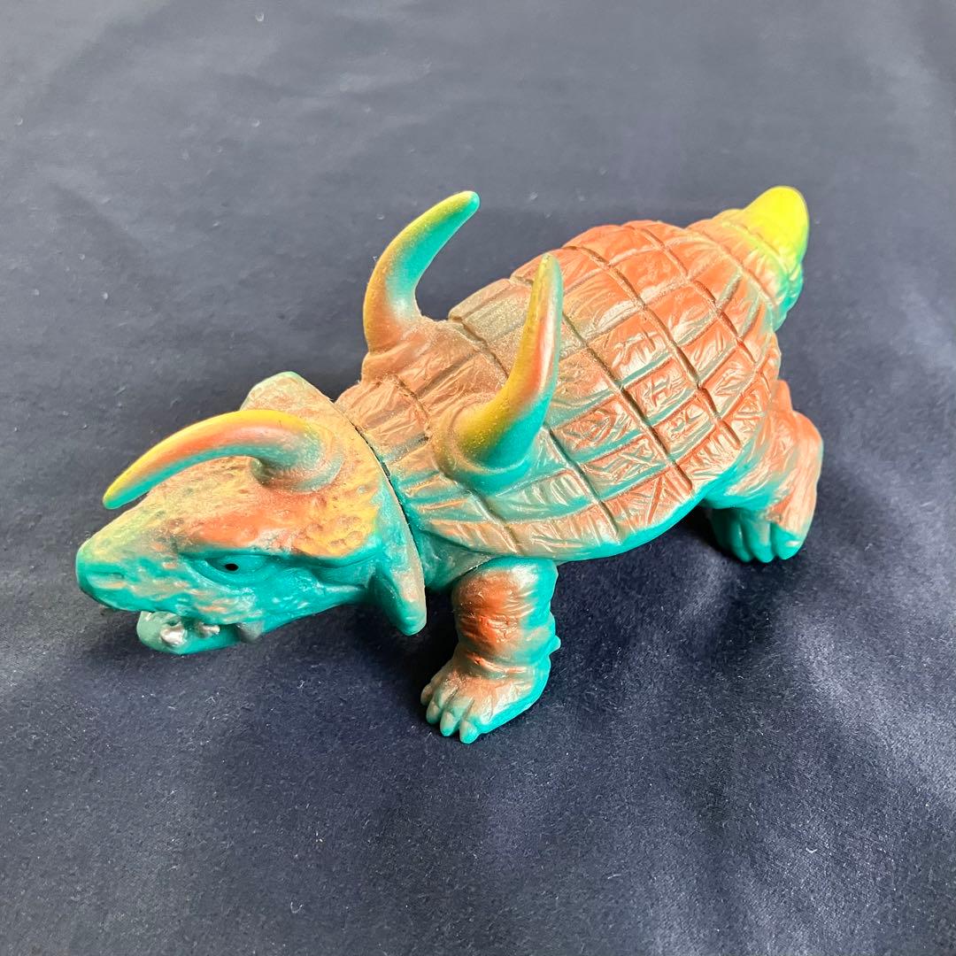 当時もの ブルマァク キングストロン ミドルサイズ ソフビ - メルカリ