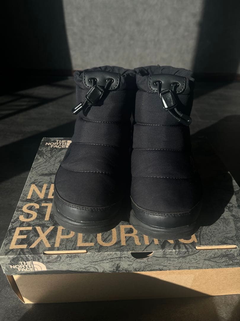 ノースフェイス　スノーブーツ　ウォタープルーフ　23センチ