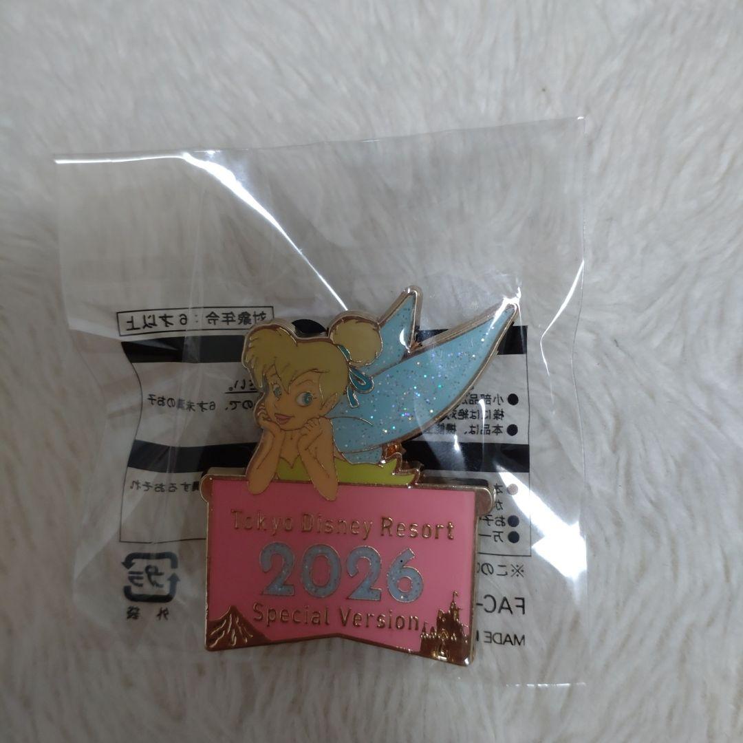 ティンカーベル ピンバッジ - メルカリ