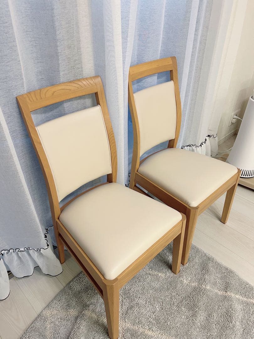 専用　ニトリ　ダイニングチェア　一脚の価格です　大阪よりたのメル便で発送